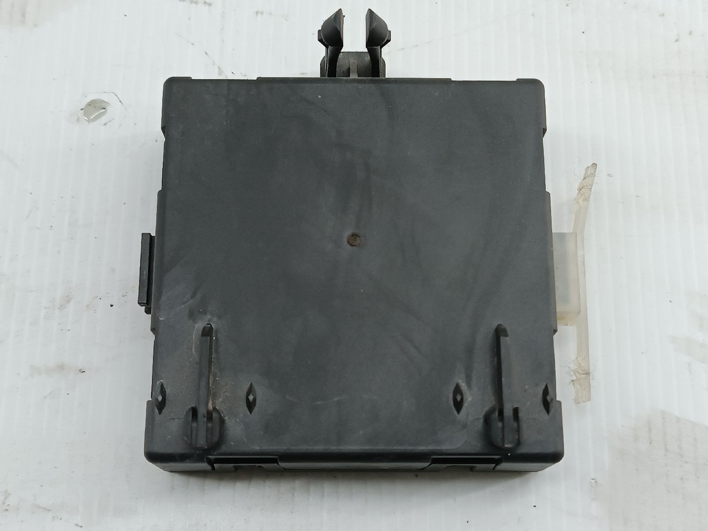 Módulo Porta Frente Esq MERCEDES-BENZ C-CLASS (W204) | 07 - 15