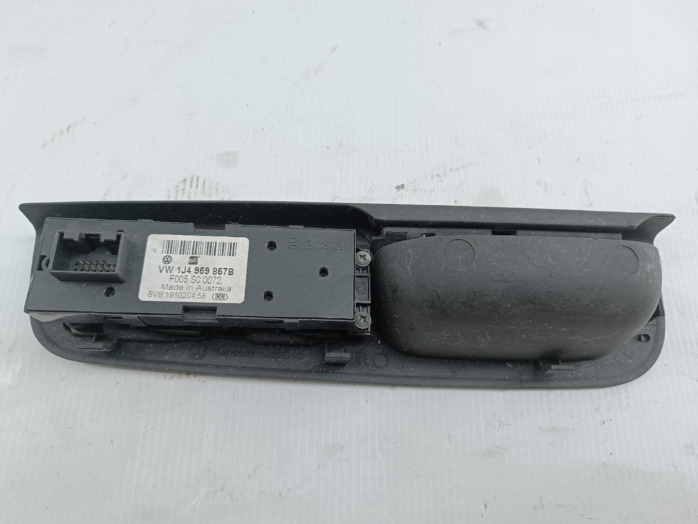 Comutador de vidro frente esquerdo VOLKSWAGEN PASSAT Variant (3B5) | 97 - 01