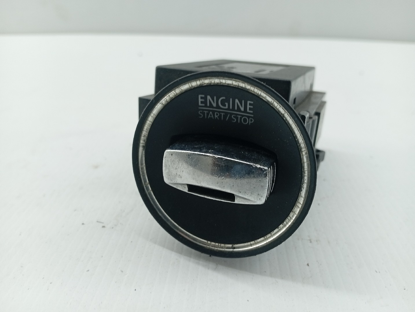 Interruptor Start stop VOLKSWAGEN PASSAT Variant (3B6) | 00 - 05 Imagem-1