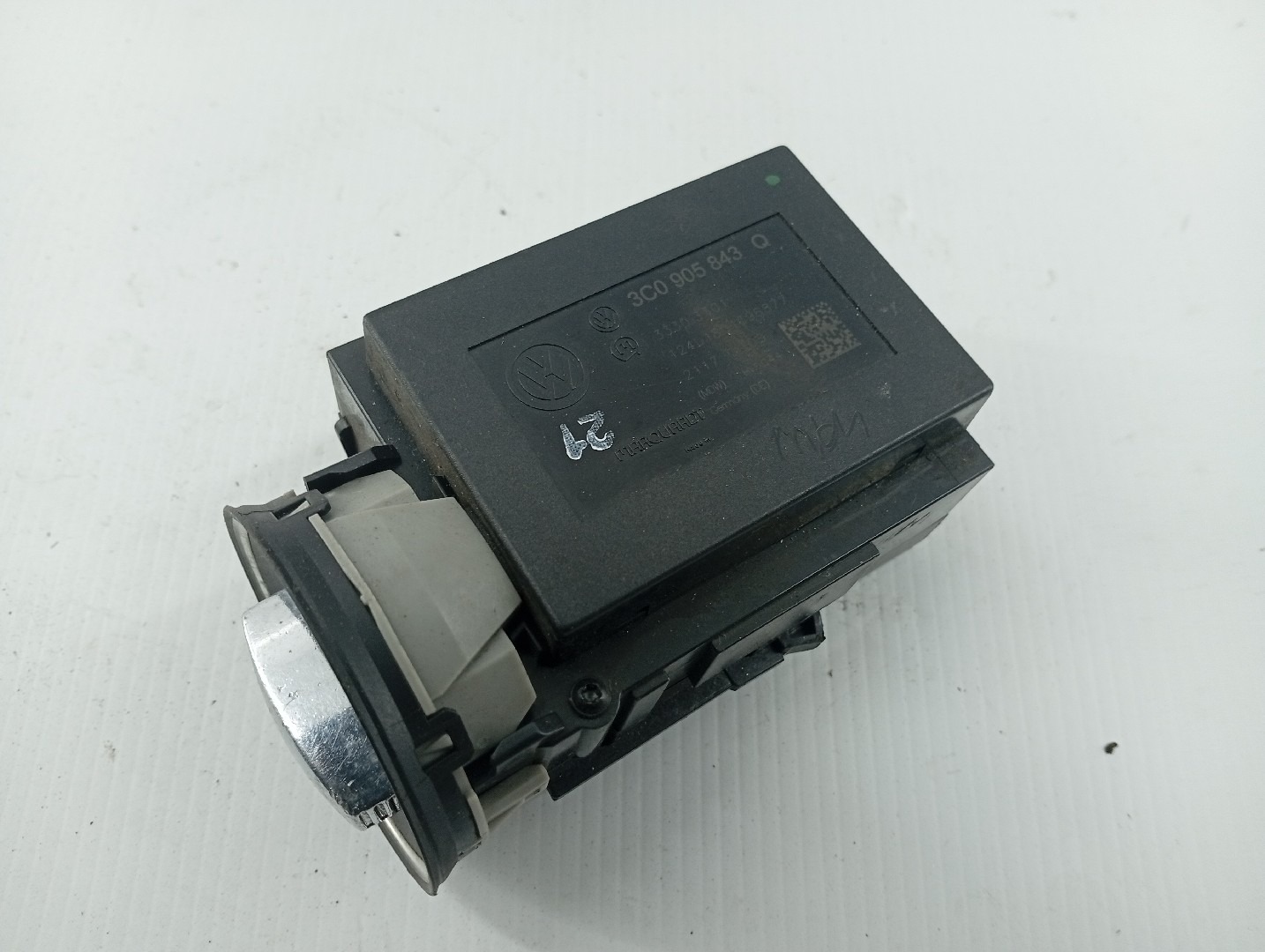Interruptor Start stop VOLKSWAGEN PASSAT Variant (3B6) | 00 - 05 Imagem-2
