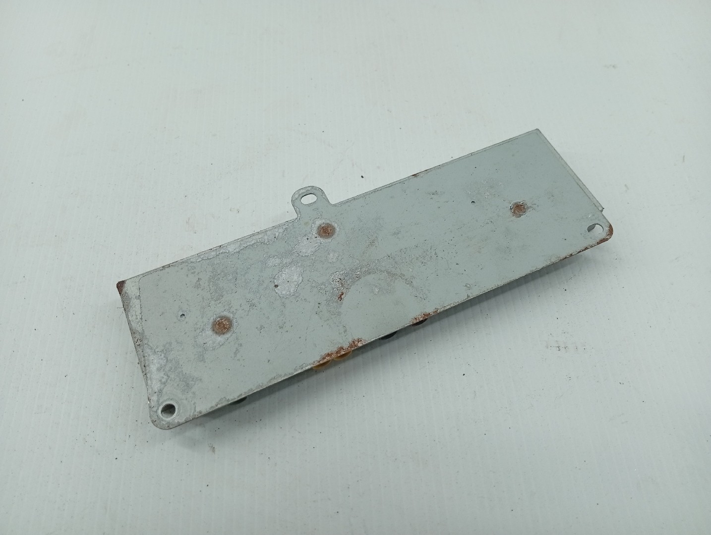 Amplificador de antena AUDI A4 Avant (8E5, B6) | 00 - 05 Imagem-3