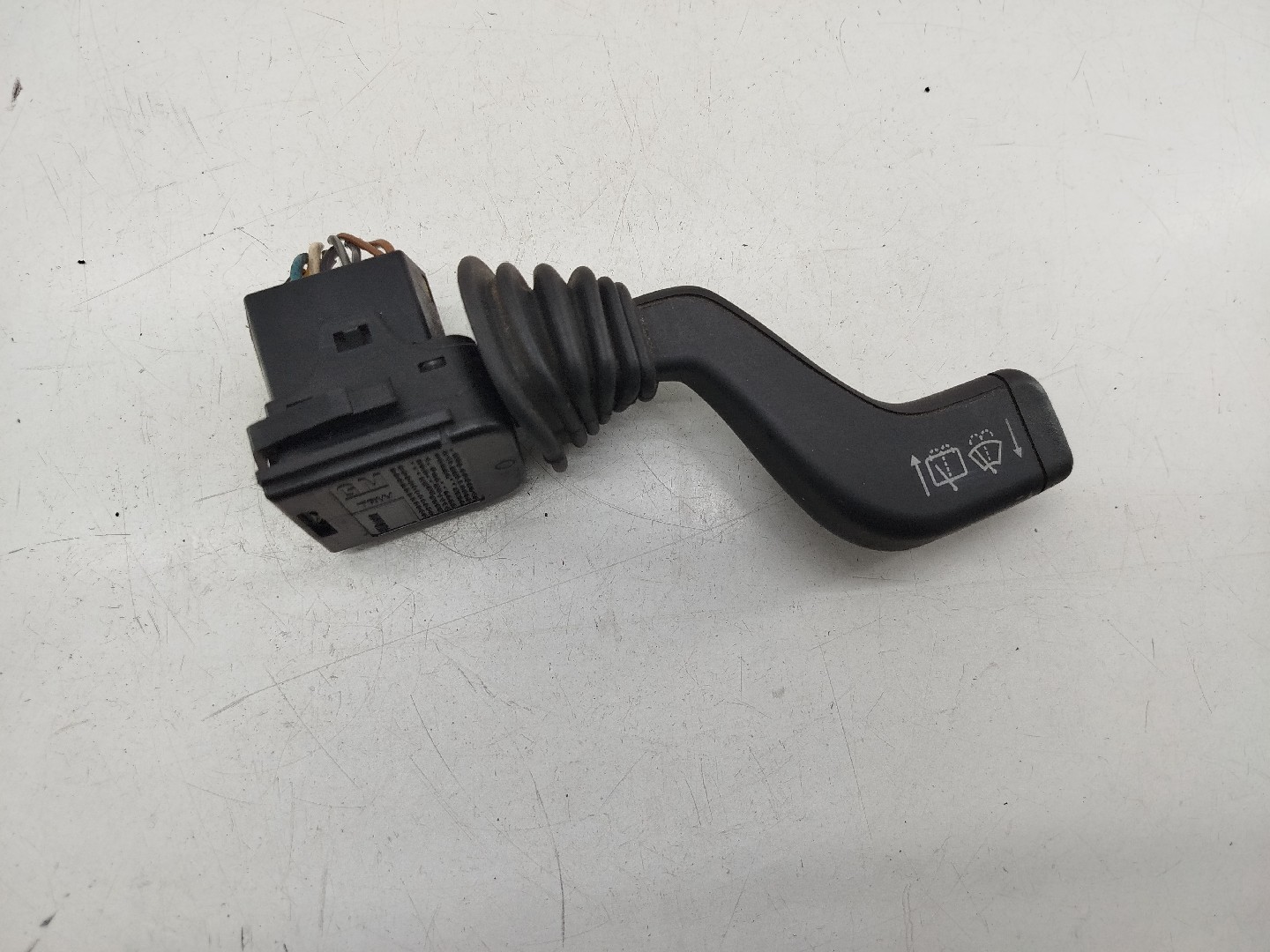 Comutador de limpa-para-brisas OPEL ASTRA F Combi (T92) | 91 - 98 Imagem-1