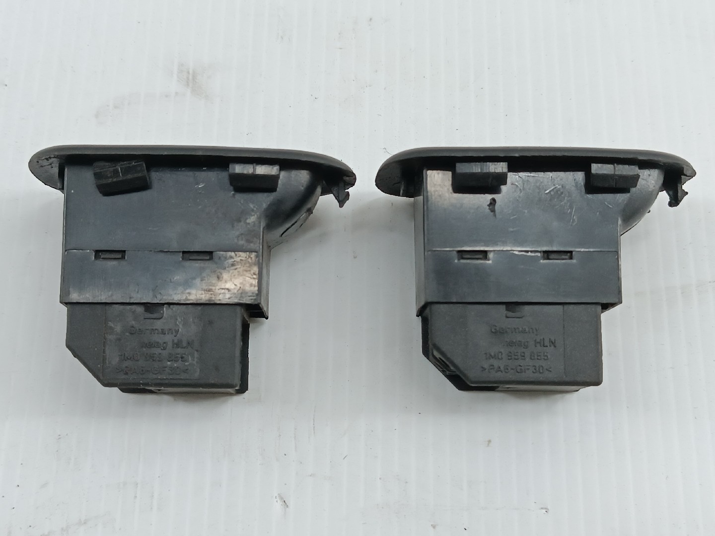 Comutador de vidro frente direito SEAT LEON (1M1) | 99 - 06