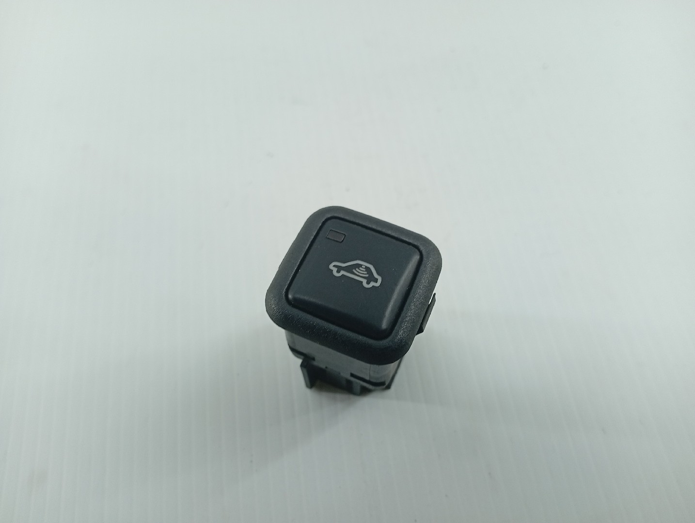 Comutador de Alarme VOLKSWAGEN PASSAT Variant (3B5) | 97 - 01