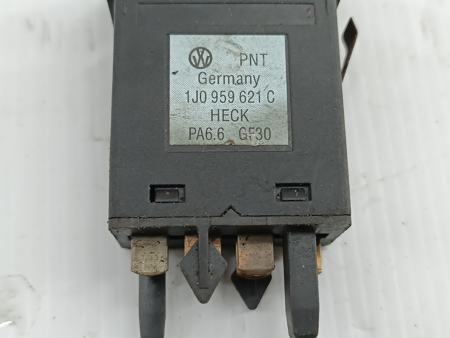 Botão desembaciador de vidro traseiro VOLKSWAGEN GOLF IV (1J1) | 97 - 07 Imagem-2