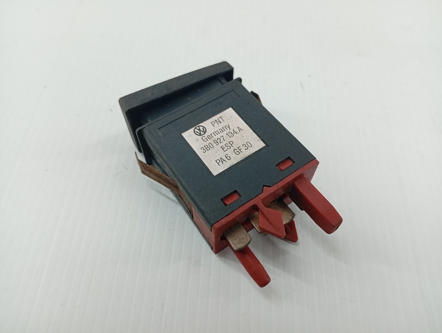 Botão de controlo de tração VOLKSWAGEN PASSAT Variant (3B5) | 97 - 01 Imagem-1