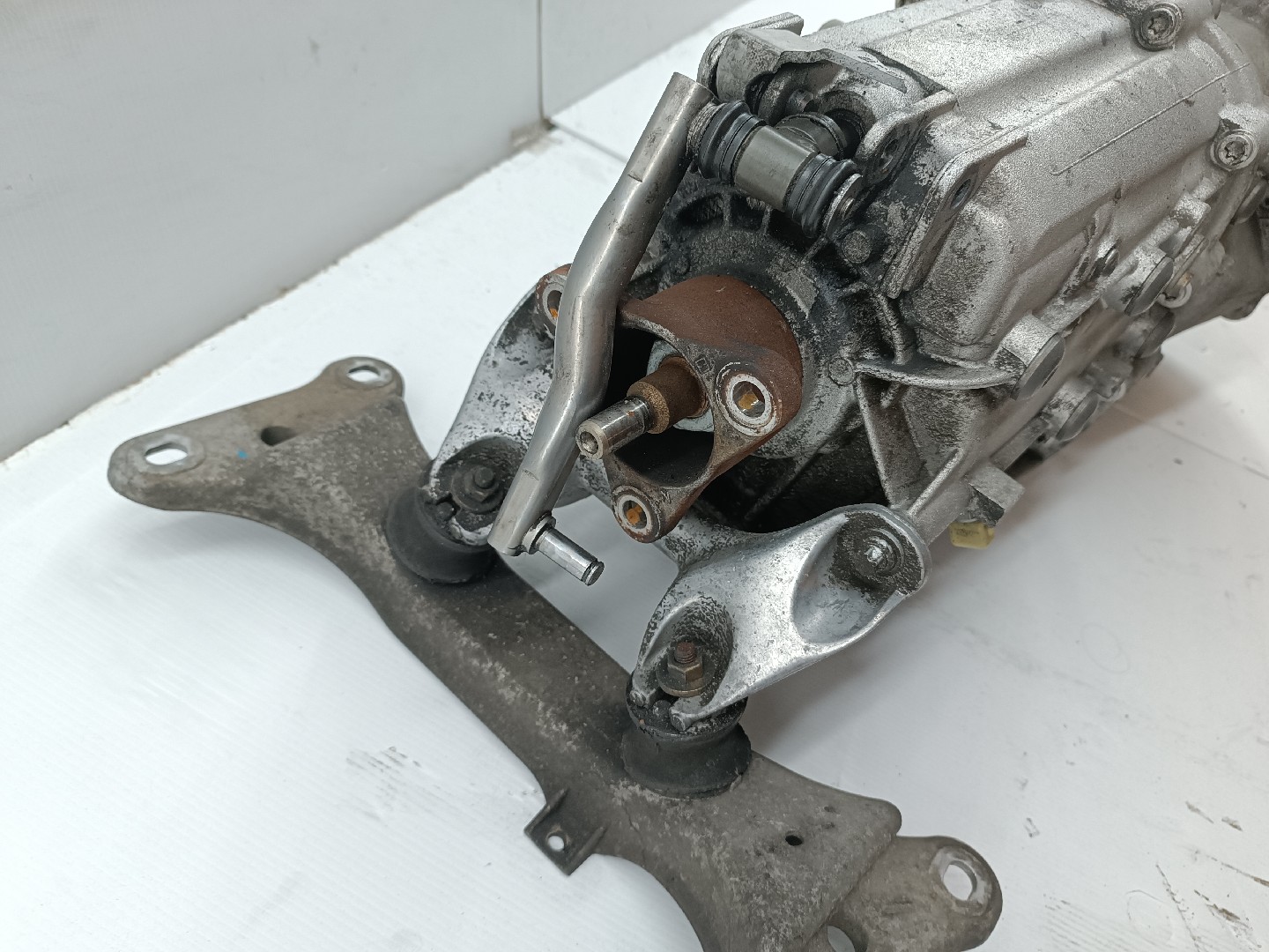 Caixa de Velocidades Manual BMW 1 (E87) | 03 - 13 Imagem-5