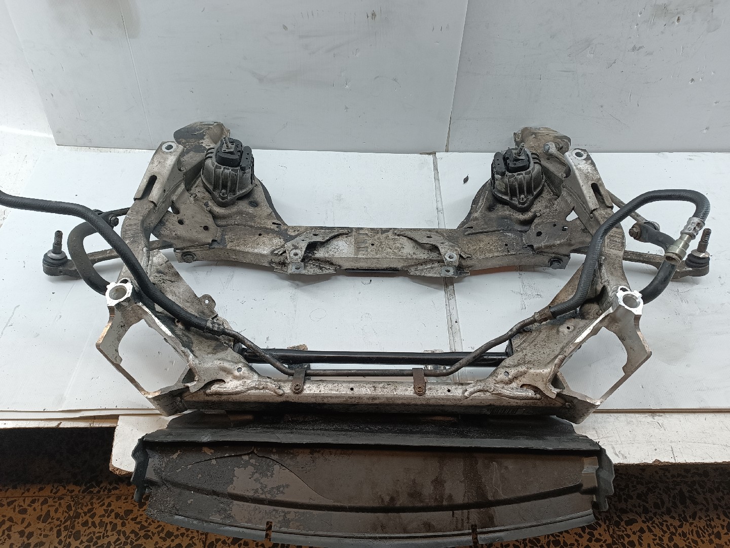 Charriot BMW 1 (E87) | 03 - 13