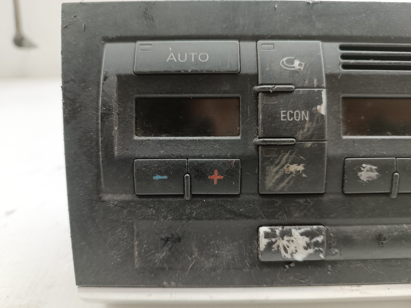 Comando Climatizaçao / Sofagem AUDI A4 (8E2, B6) | 00 - 05 Imagem-4