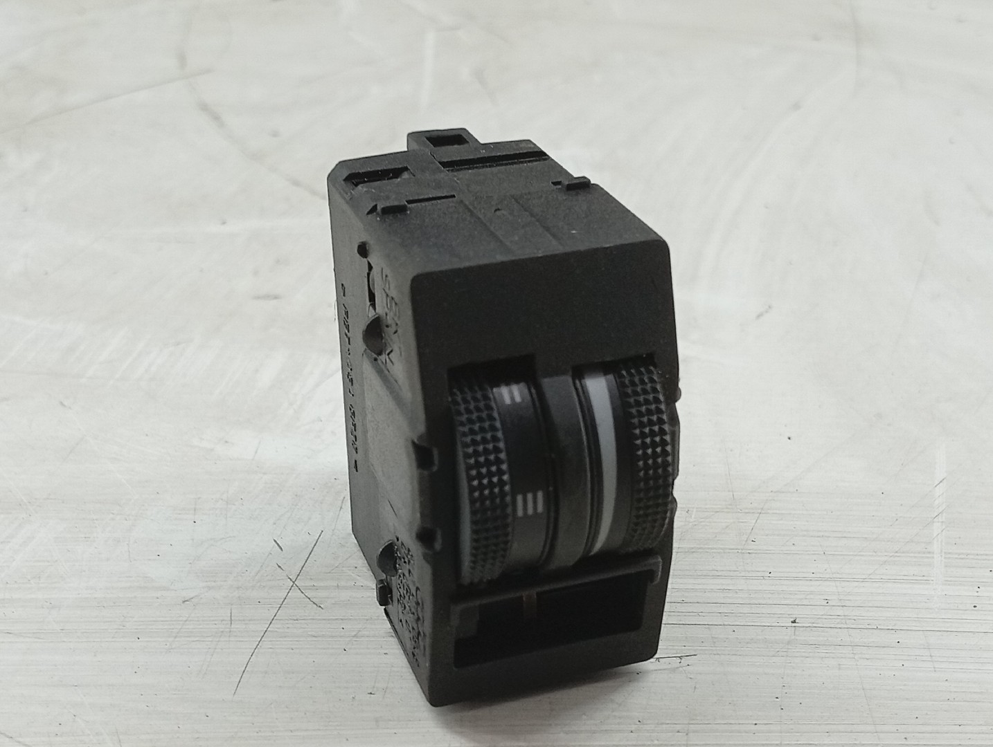 Regulador de luzes AUDI A3 (8L1) | 96 - 06 Imagem-4