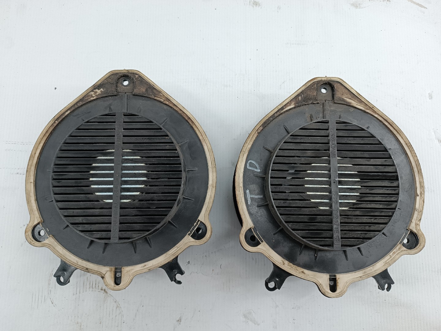 Coluna de som AUDI A4 (8E2, B6) | 00 - 05