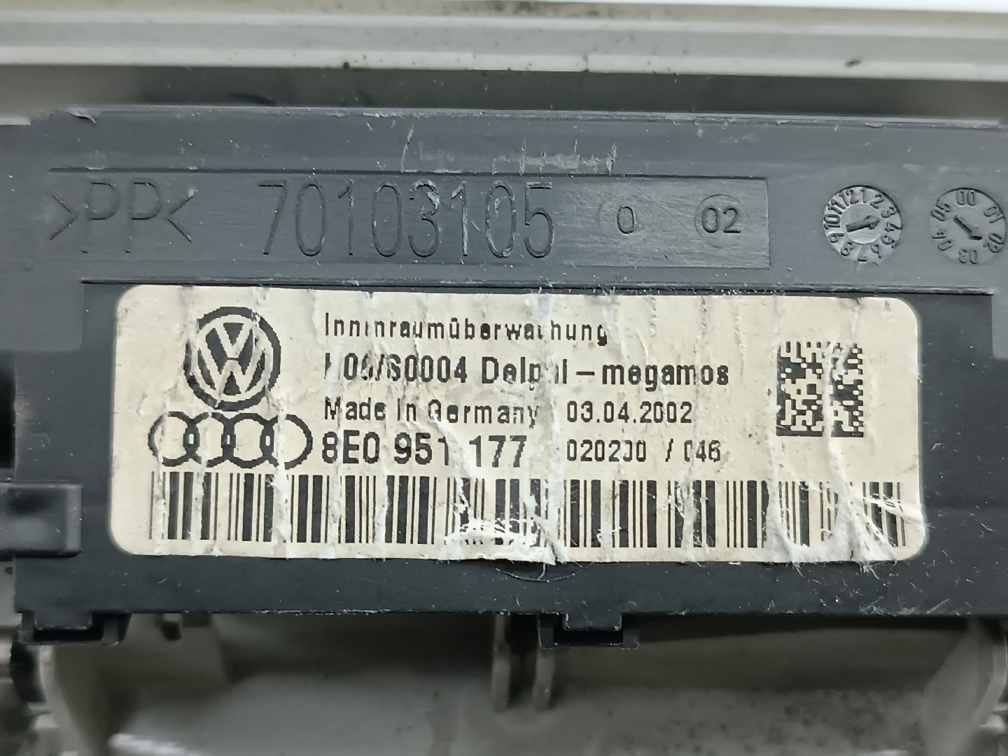 Plafonier AUDI A4 (8E2, B6) | 00 - 05 Imagem-1