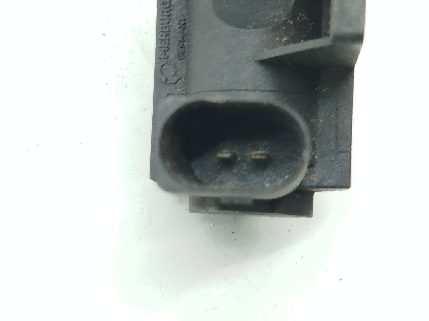 Válvula de vácuo AUDI A4 (8E2, B6) | 00 - 05 Imagem-2