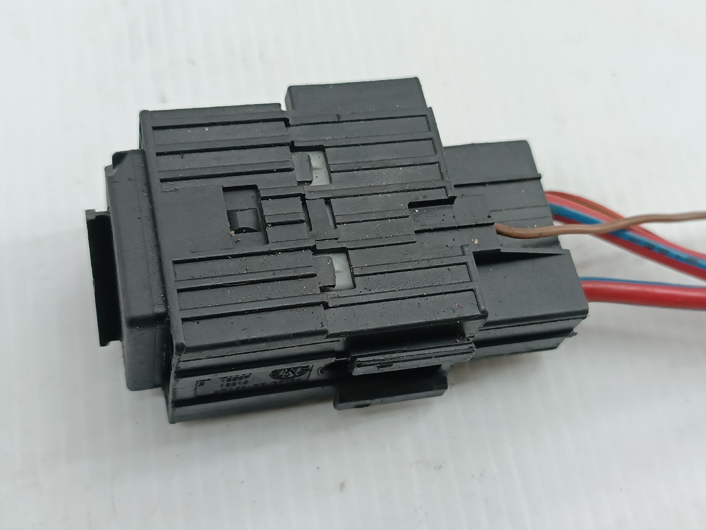 Módulo relé BMW 3 (E90) | 04 - 12