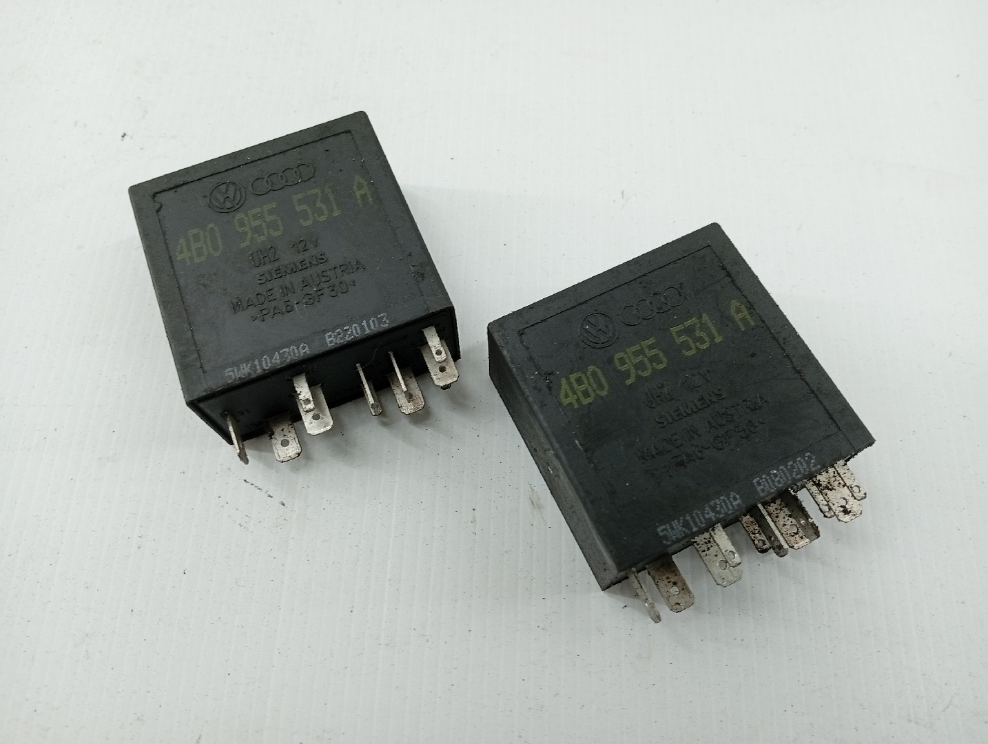 Módulo relé VOLKSWAGEN GOLF IV (1J1) | 97 - 07