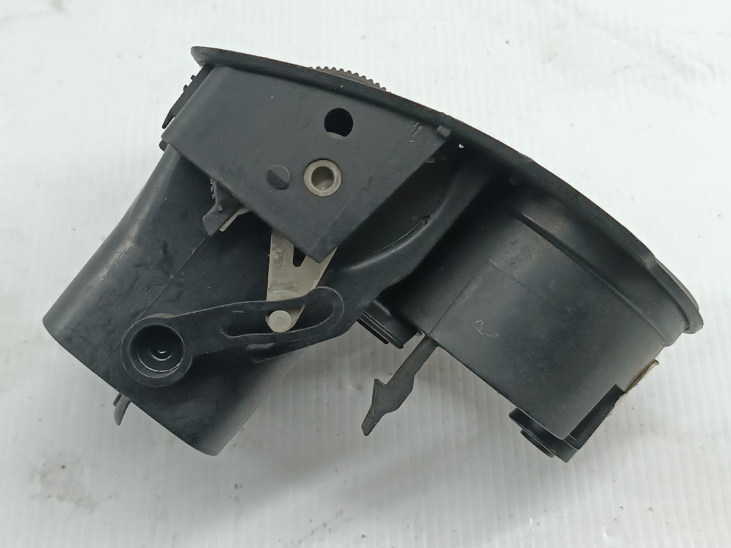 Difusor de ar esquerdo VOLKSWAGEN GOLF IV (1J1) | 97 - 07 Imagem-1