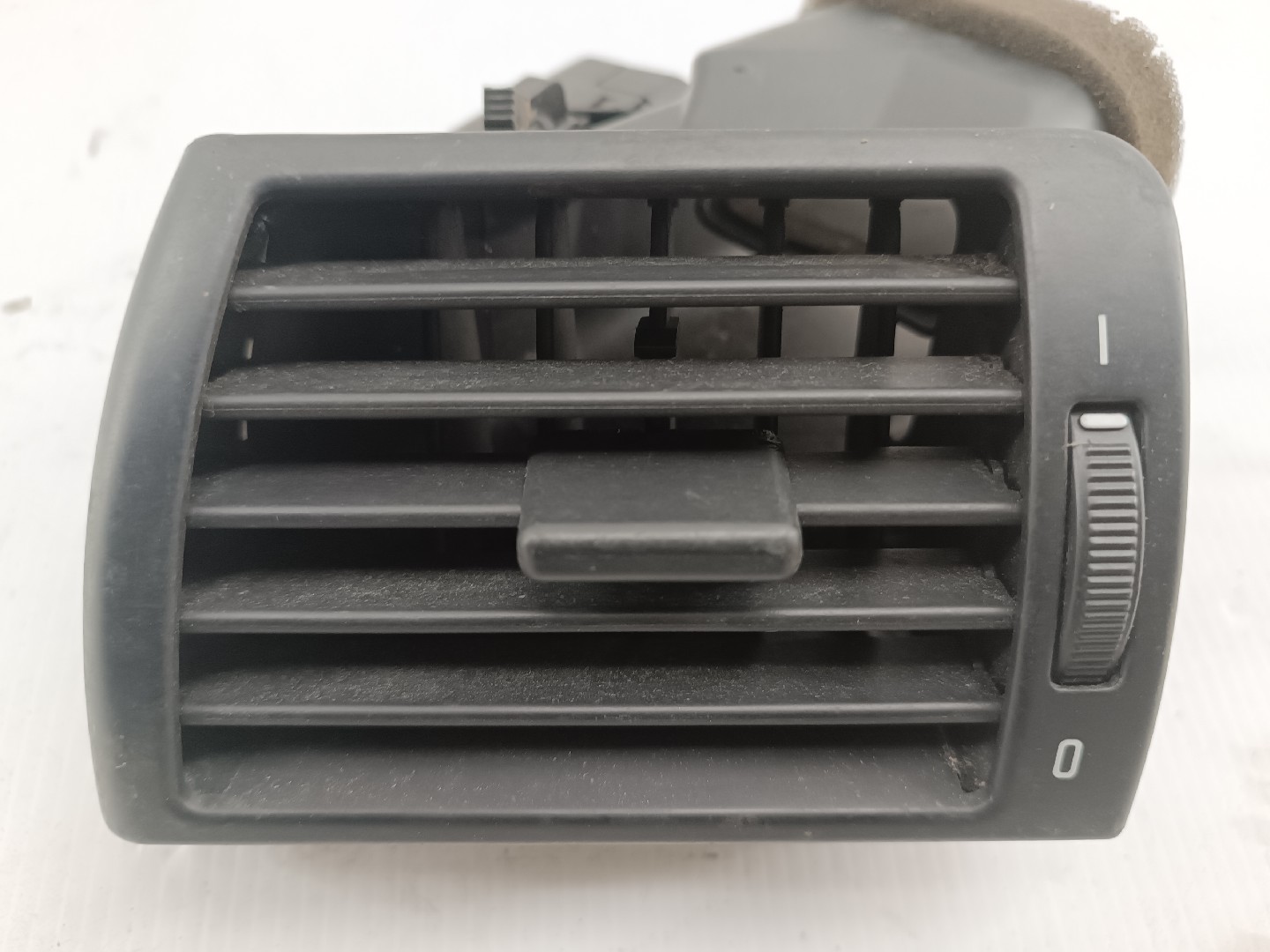 Difusor de ar direito BMW 3 (E46) | 97 - 05 Imagem-4