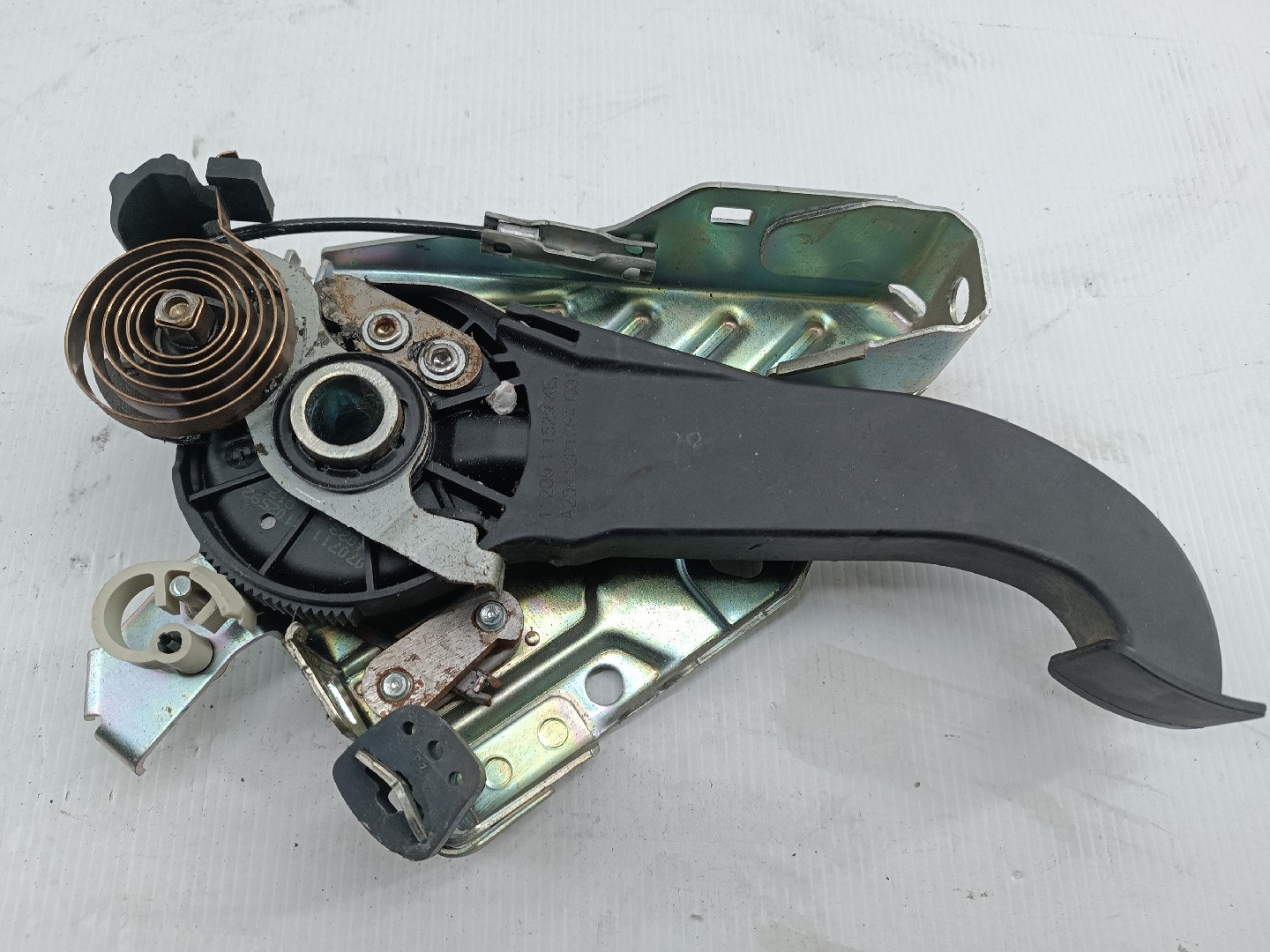 Pedal de travão MERCEDES-BENZ C-CLASS (W204) | 07 - 15 Imagem-2