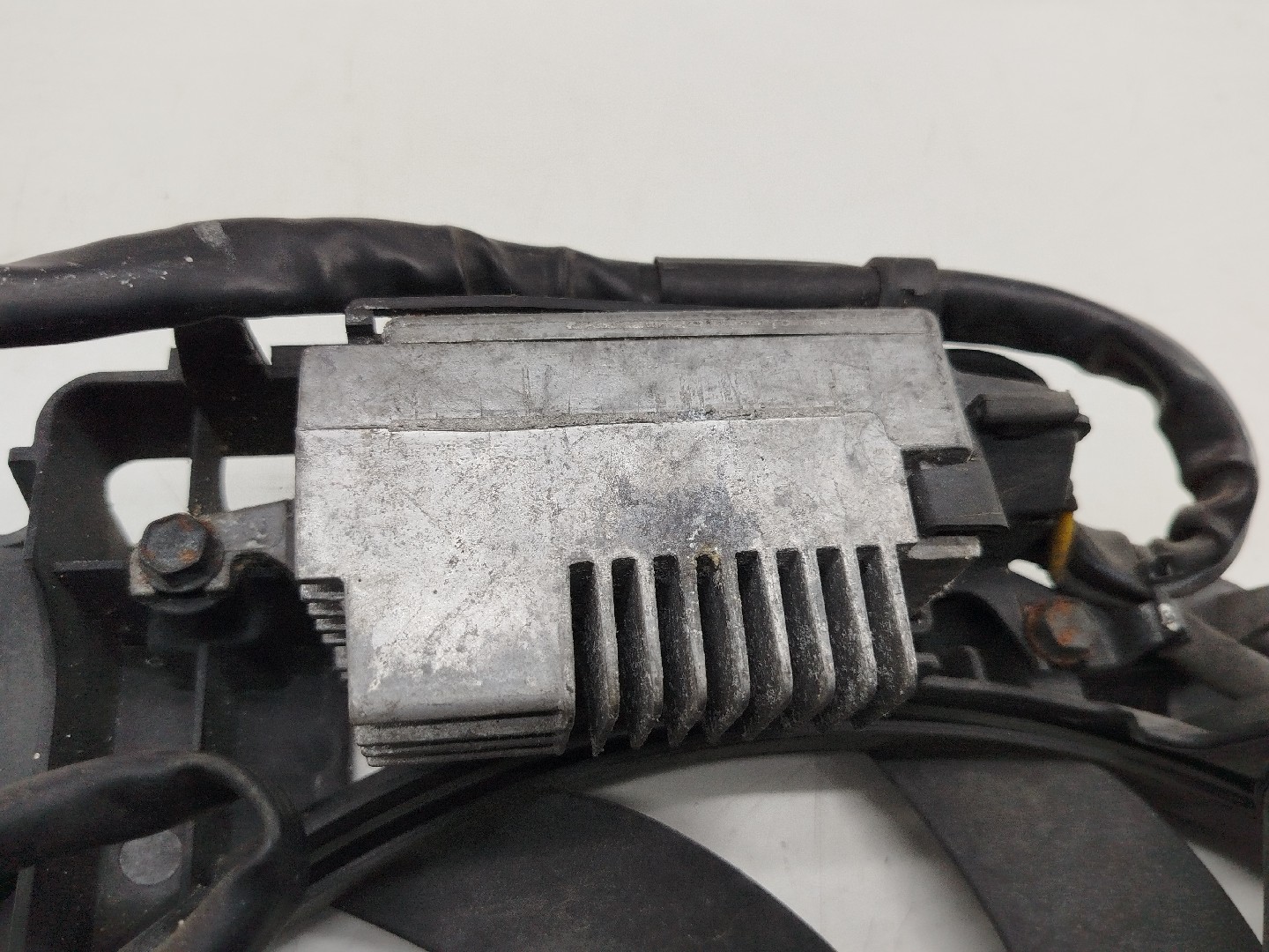 Termo ventilador AUDI A4 (8E2, B6) | 00 - 05 Imagem-3