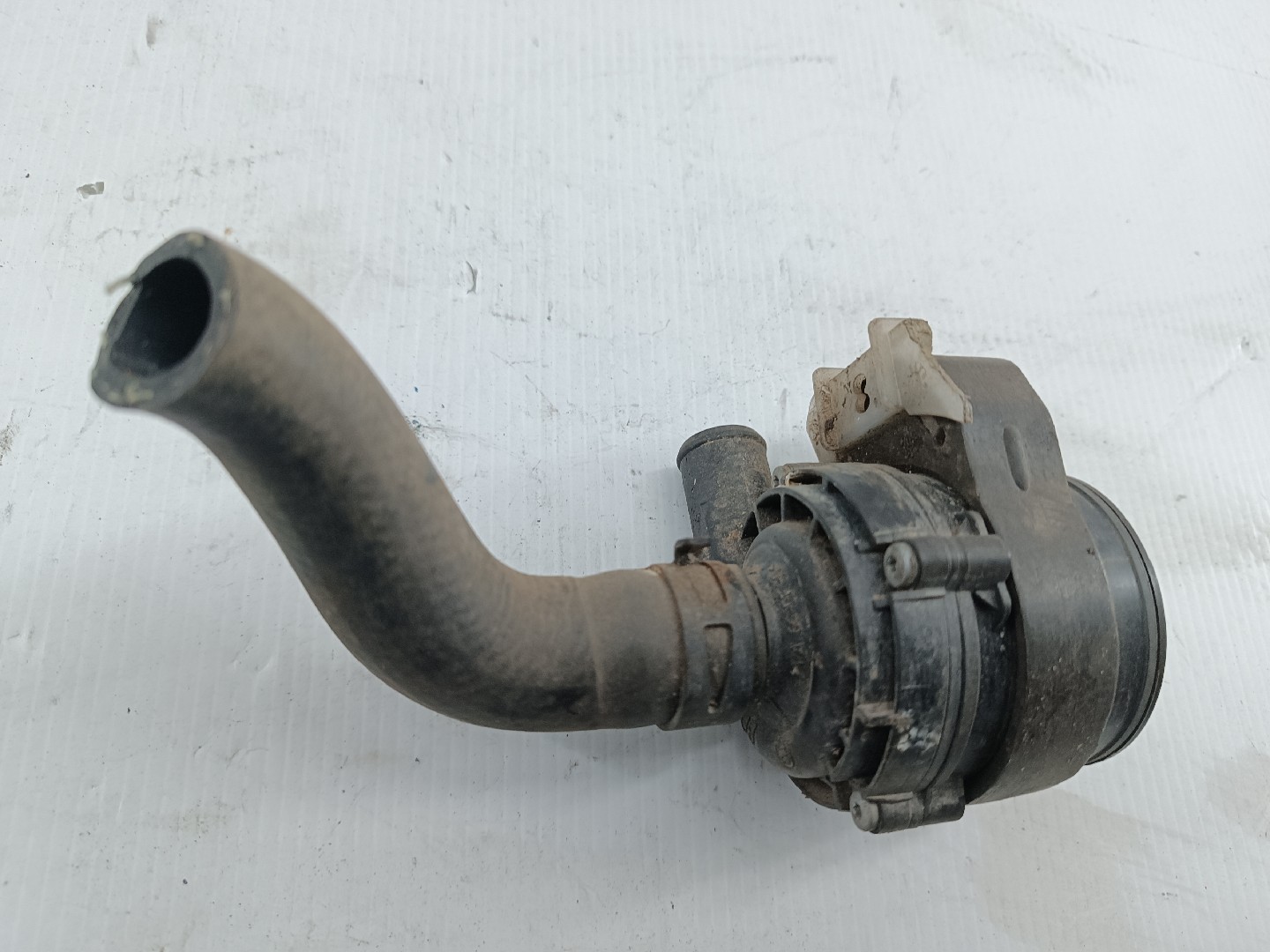 Bomba de água MERCEDES-BENZ C-CLASS (W204) | 07 - 15 Imagem-2