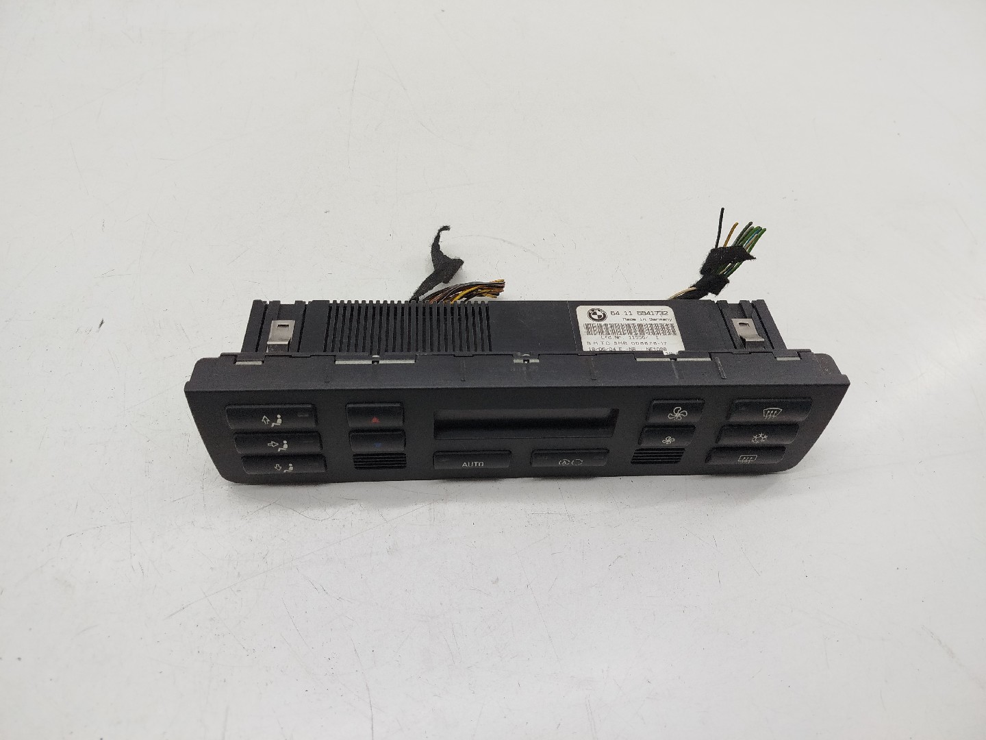 Comando Climatizaçao / Sofagem BMW 3 Touring (E46) | 99 - 05 Imagem-1