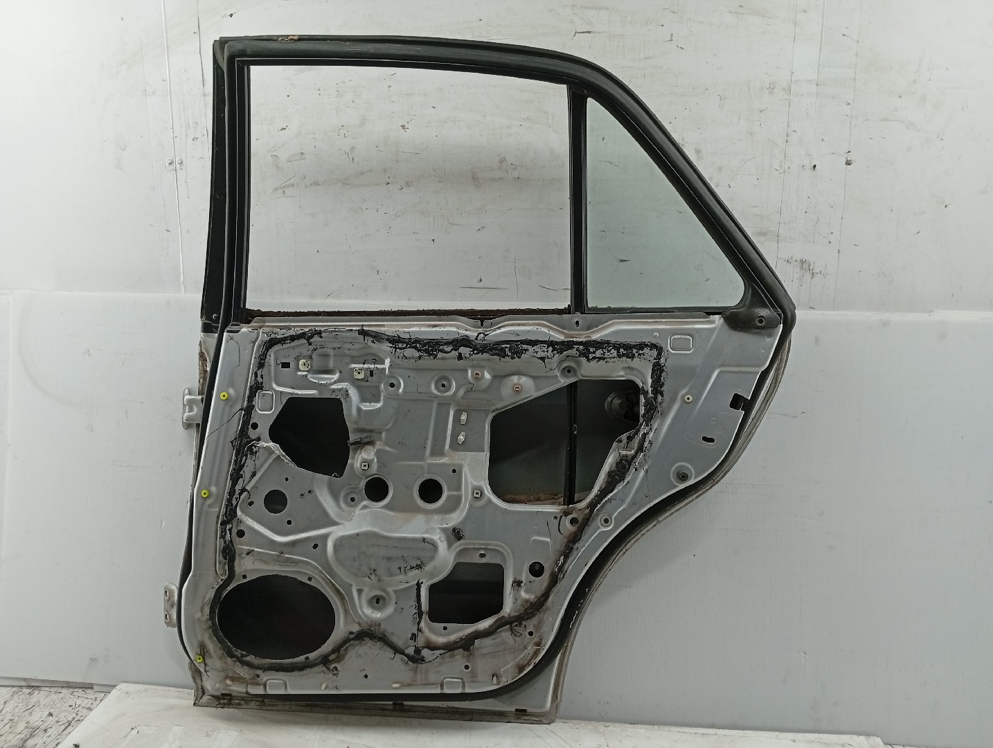 Porta Traseira Direita MAZDA 626 V (GF) | 97 - 02 Imagem-4