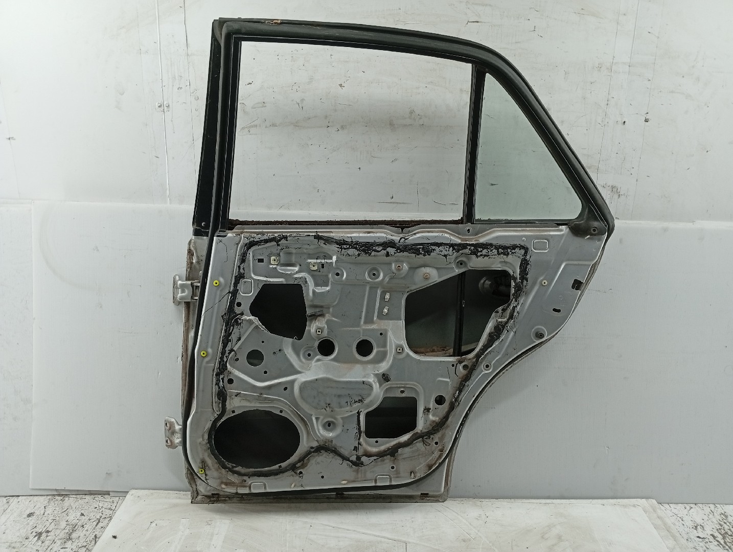 Porta Traseira Direita MAZDA 626 V (GF) | 97 - 02 Imagem-3