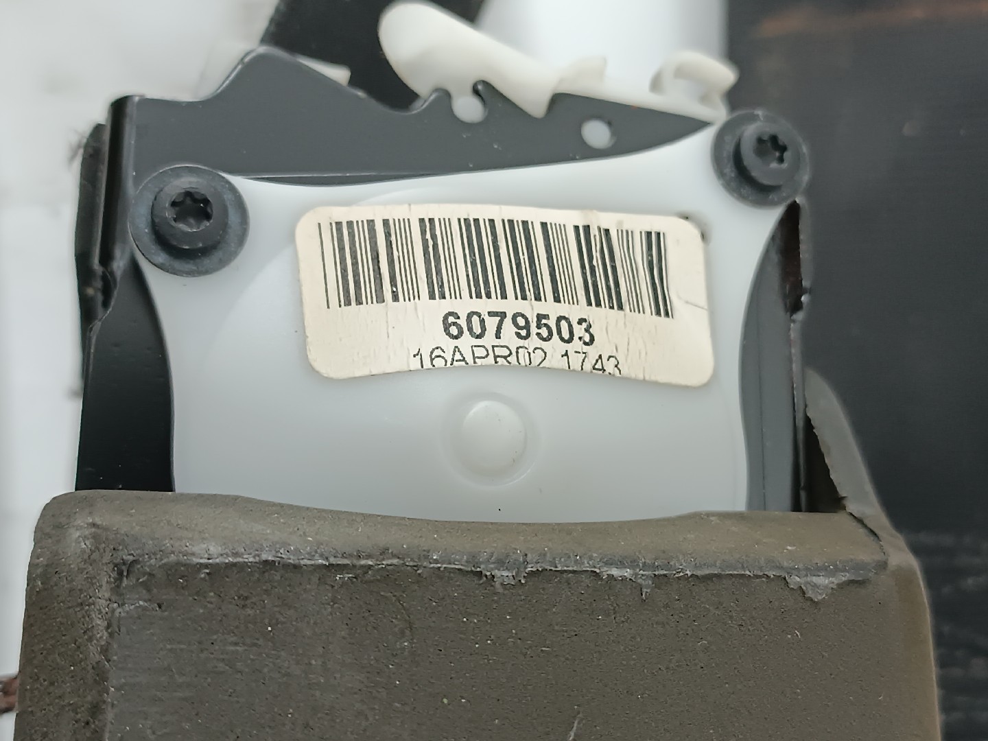 Cinto Tras Esquerdo AUDI A4 Avant (8E5, B6) | 00 - 05 Imagem-1