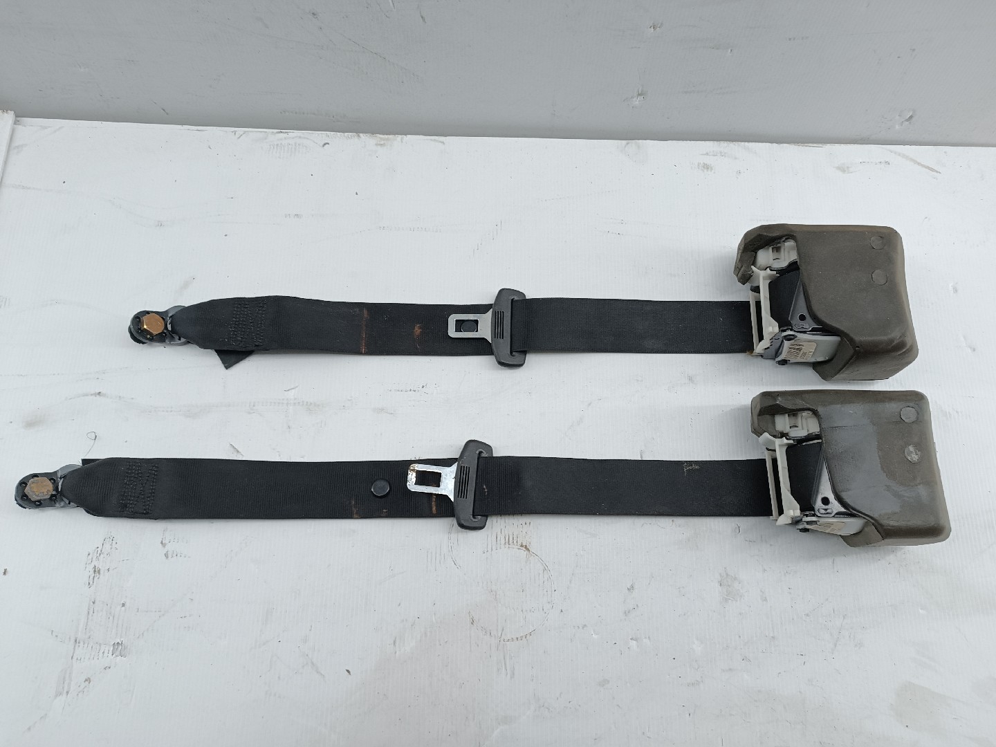 Cinto Tras Esquerdo AUDI A4 Avant (8E5, B6) | 00 - 05 Imagem-4