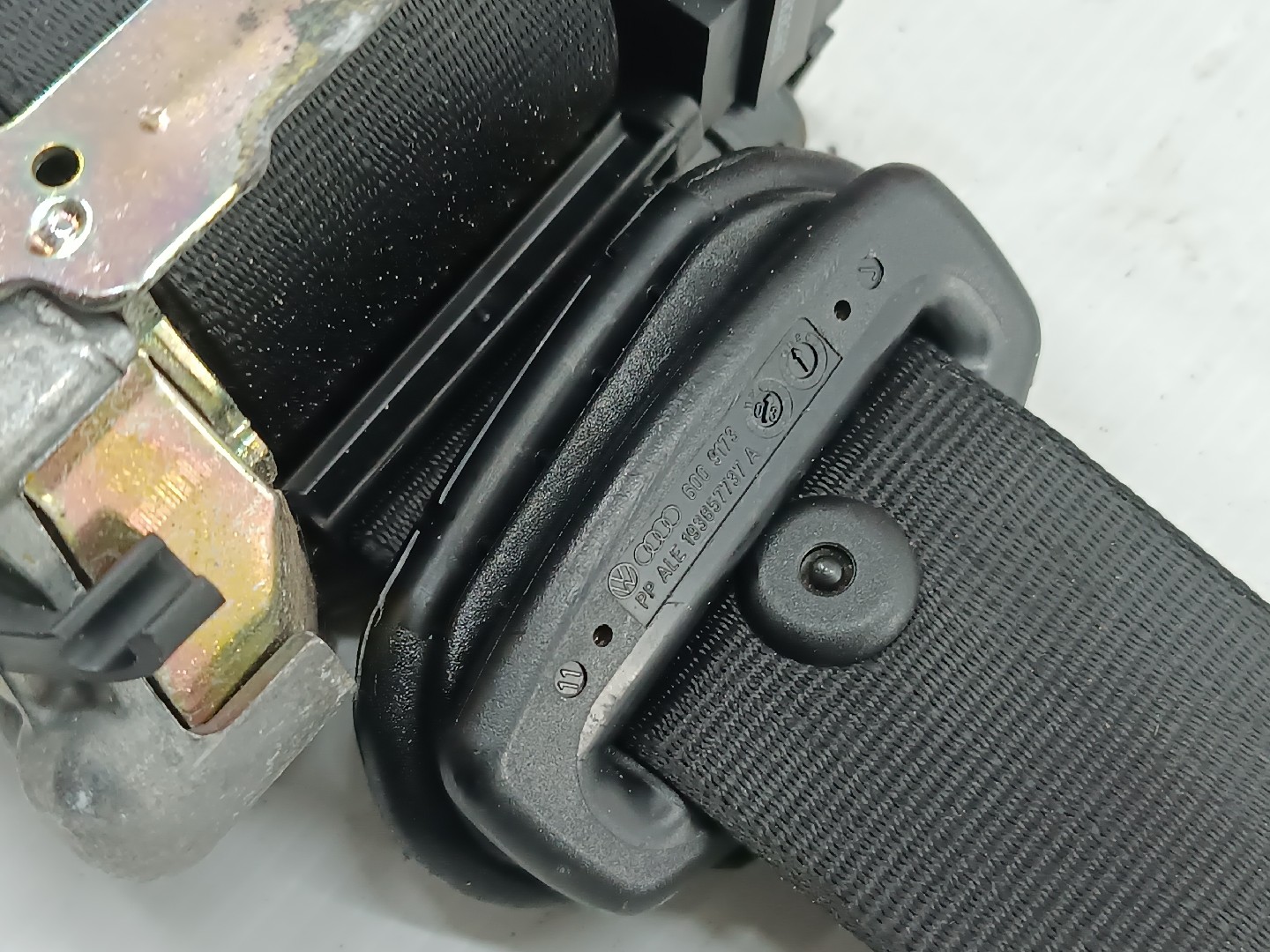 Cinto Tras Esquerdo AUDI A3 (8L1) | 96 - 06 Imagem-3