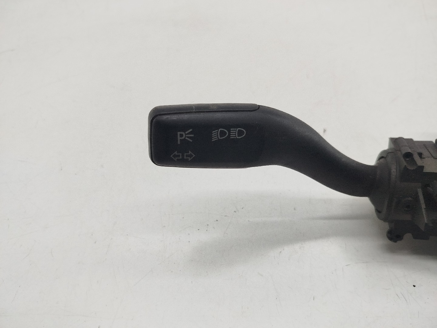 Comutador de piscas AUDI A4 Avant (8E5, B6) | 00 - 05 Imagem-1