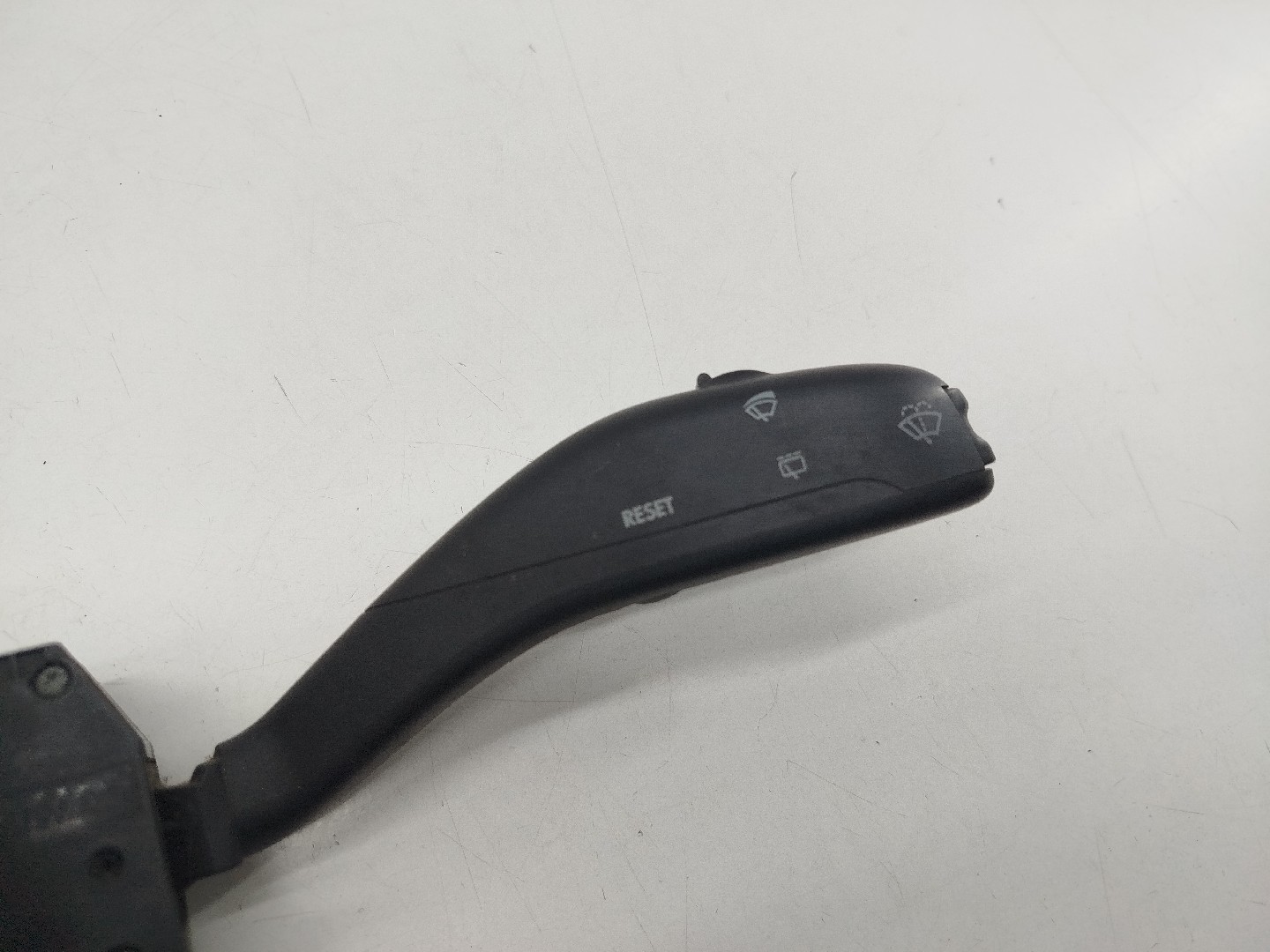 Comutador de piscas e limpa para-brisas VOLKSWAGEN POLO (9N_) | 01 - 14 Imagem-1