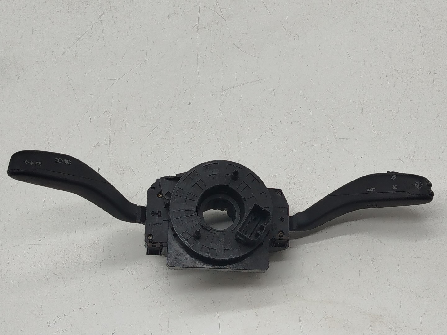 Comutador de piscas e limpa para-brisas VOLKSWAGEN POLO (9N_) | 01 - 14 Imagem-9