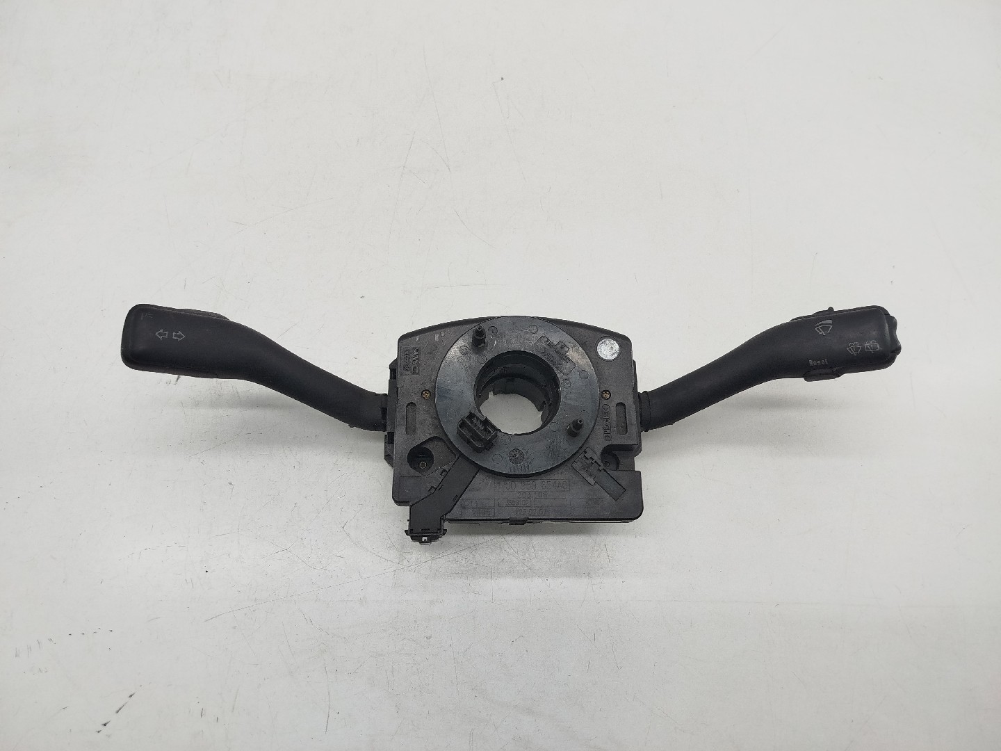 Comutador de piscas e limpa para-brisas VOLKSWAGEN GOLF IV (1J1) | 97 - 07