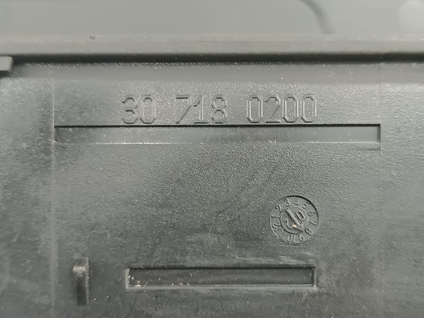 Caixa de arrumação BMW 3 (E46) | 97 - 05 Imagem-2