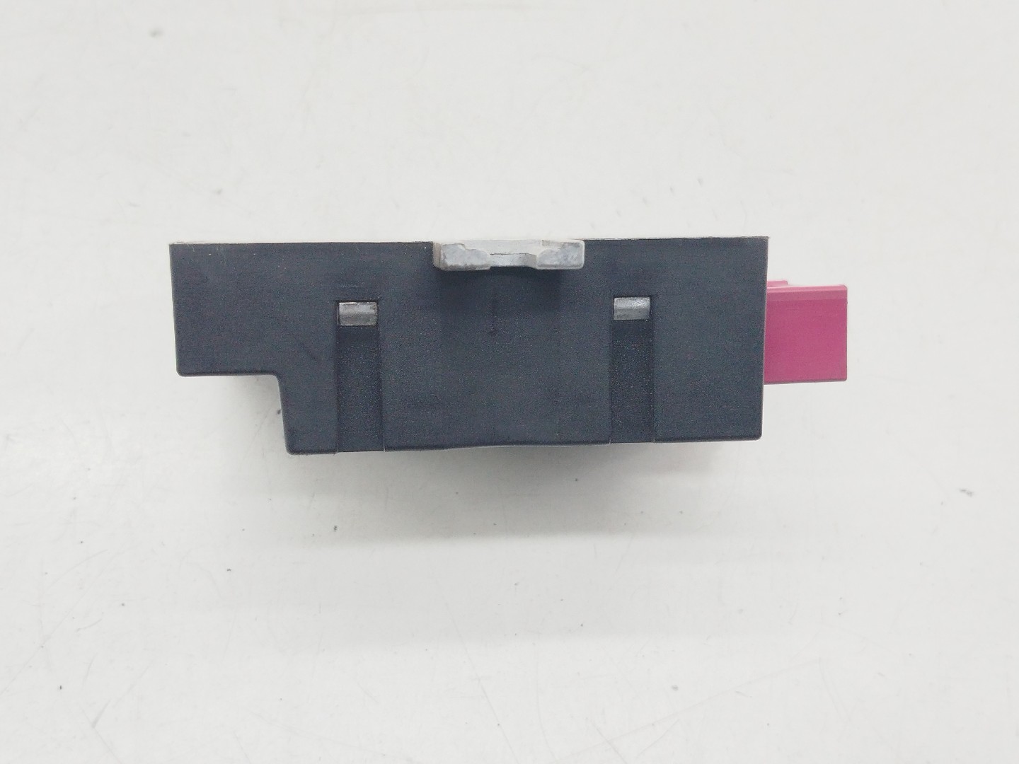 Unidade de control BMW 5 (E60) | 01 - 10 Imagem-4