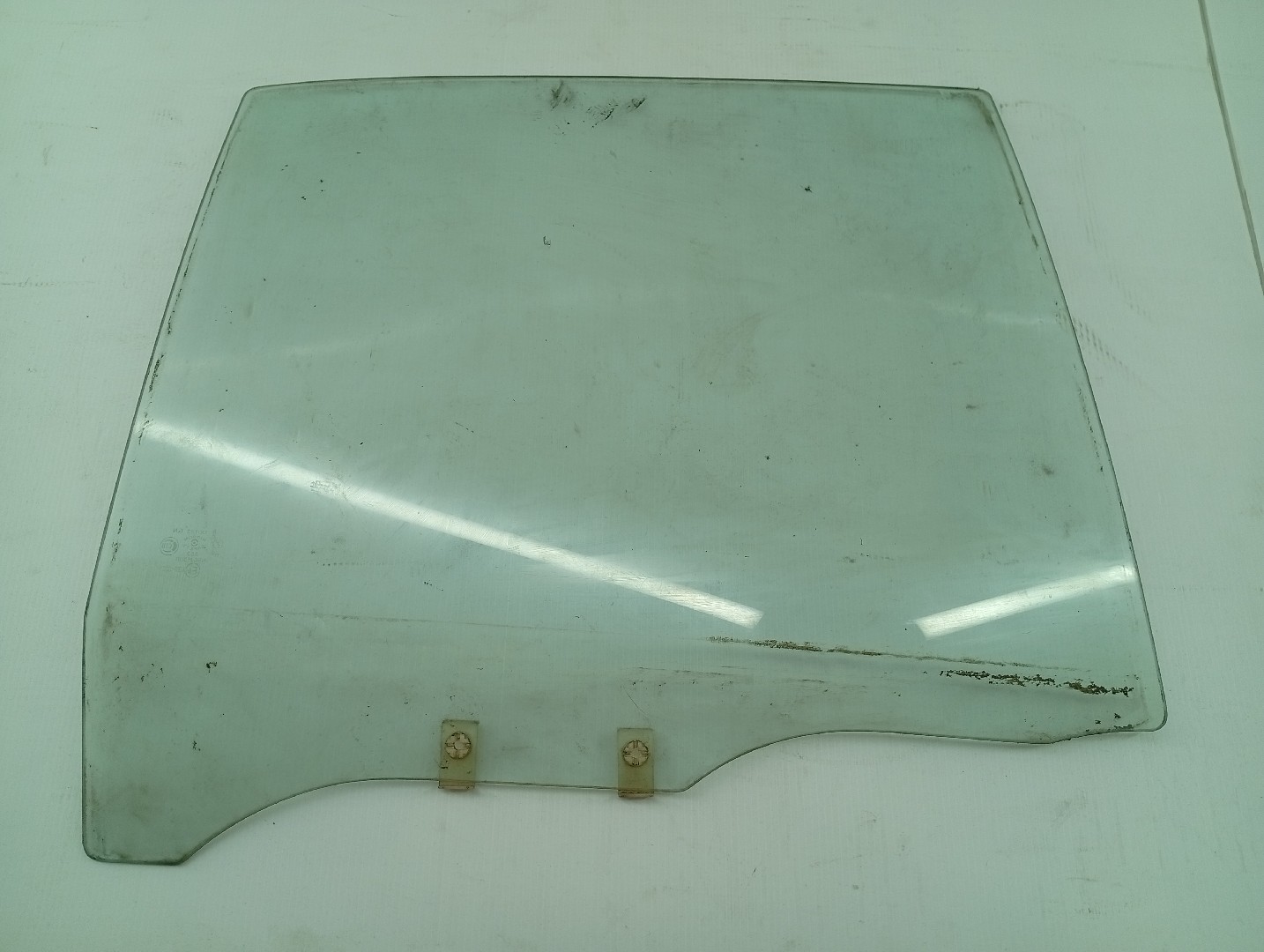 Vidro Traseiro Direito MAZDA 626 V (GF) | 97 - 02