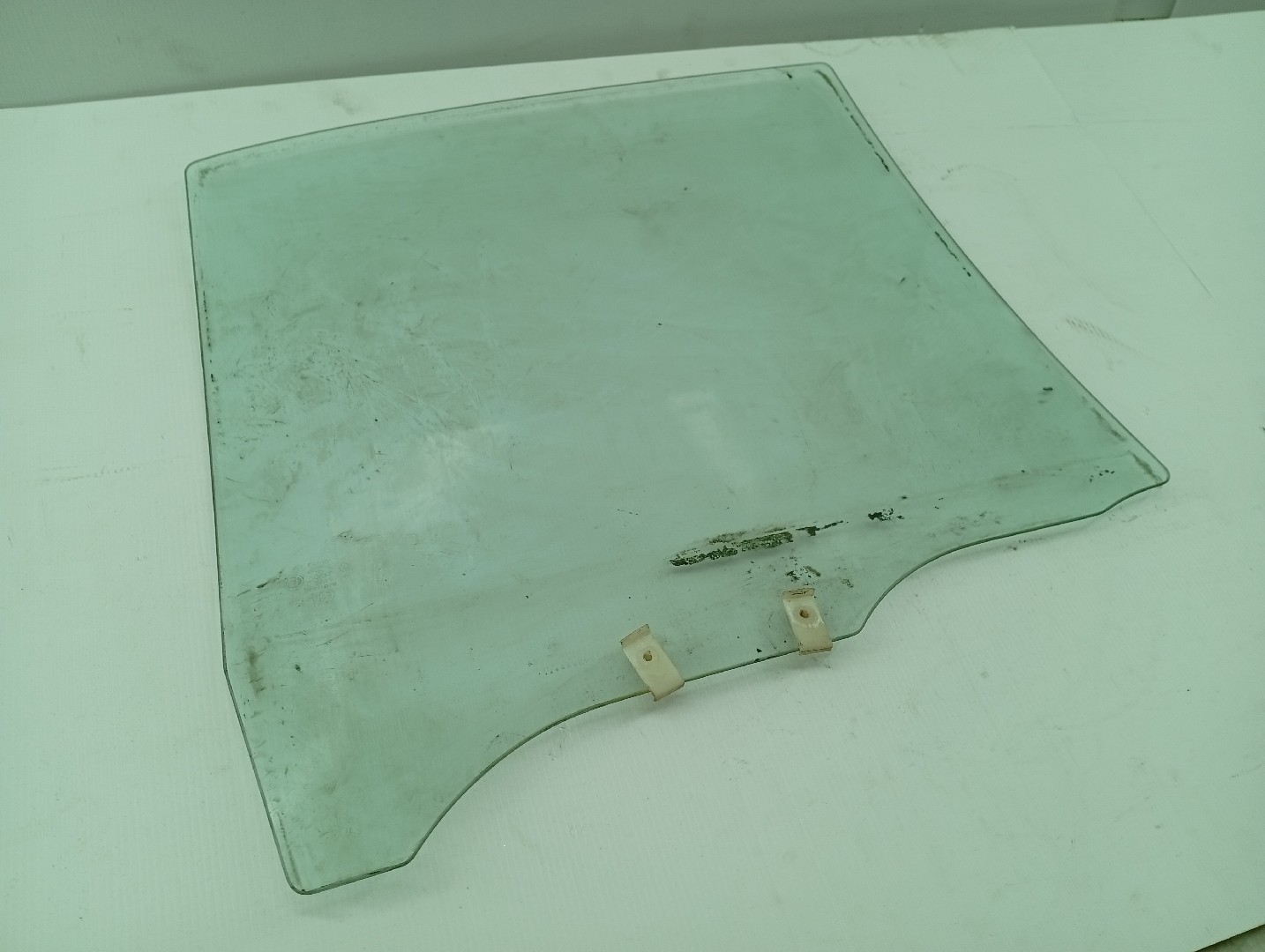 Vidro Traseiro Esquerdo MAZDA 626 V (GF) | 97 - 02 Imagem-3