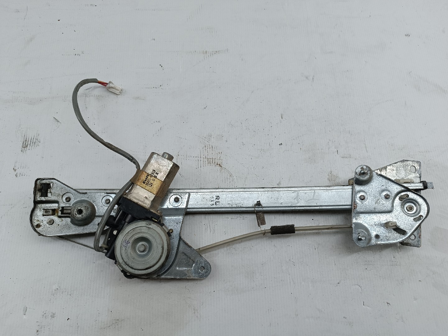 Motor e elevador de vidro trás esquerdo MAZDA 626 V (GF) | 97 - 02 Imagem-4