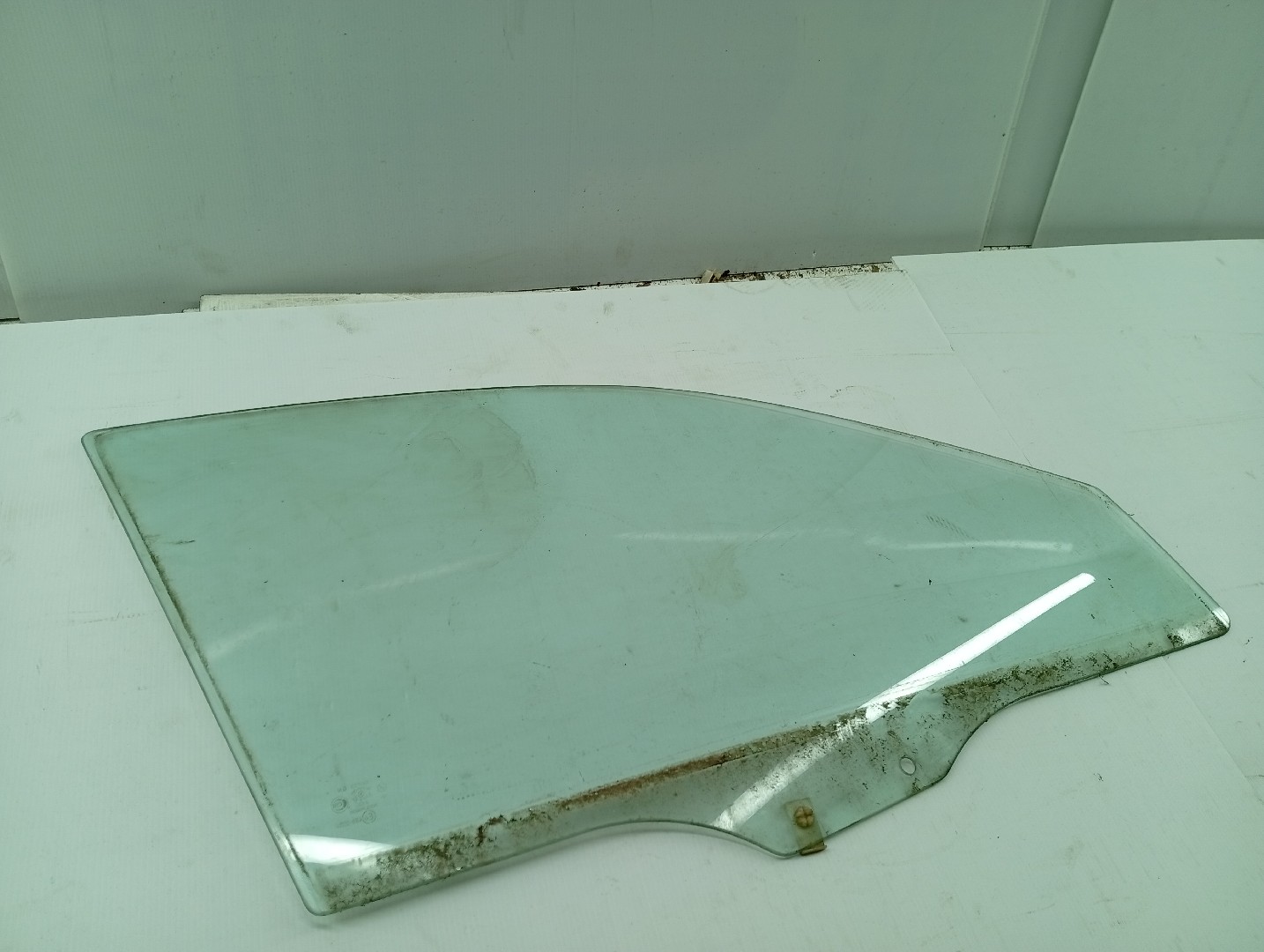 Vidro Porta Frente Direito MAZDA 626 V (GF) | 97 - 02 Imagem-1