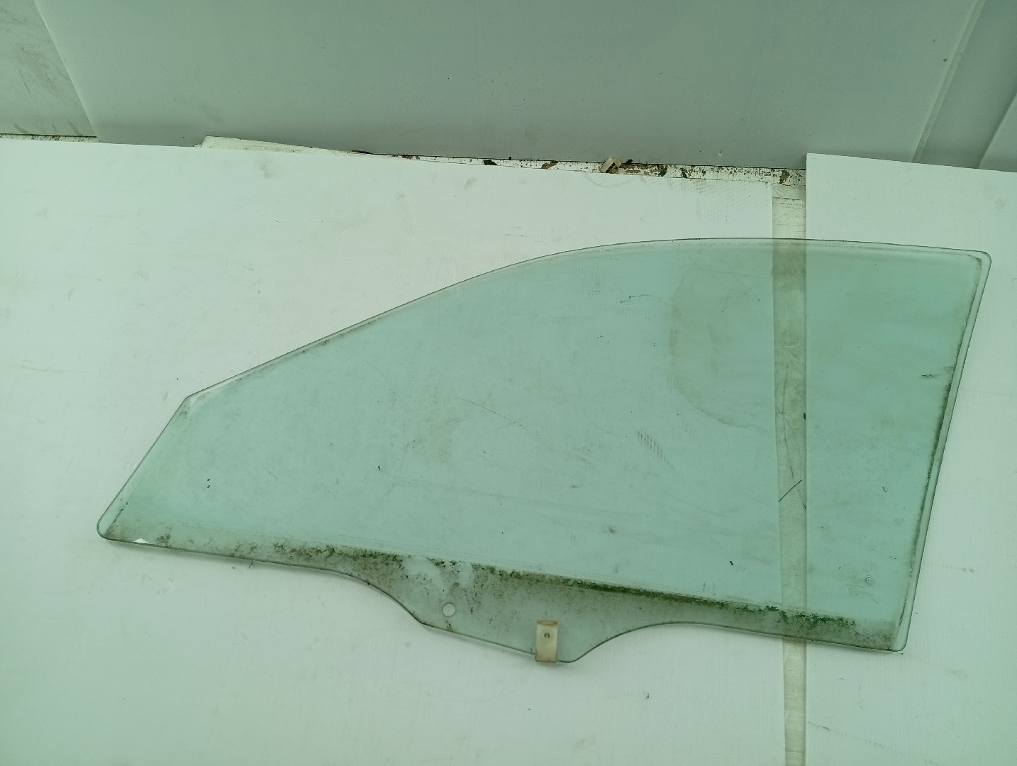 Vidro Porta Frente Direito MAZDA 626 V (GF) | 97 - 02 Imagem-3