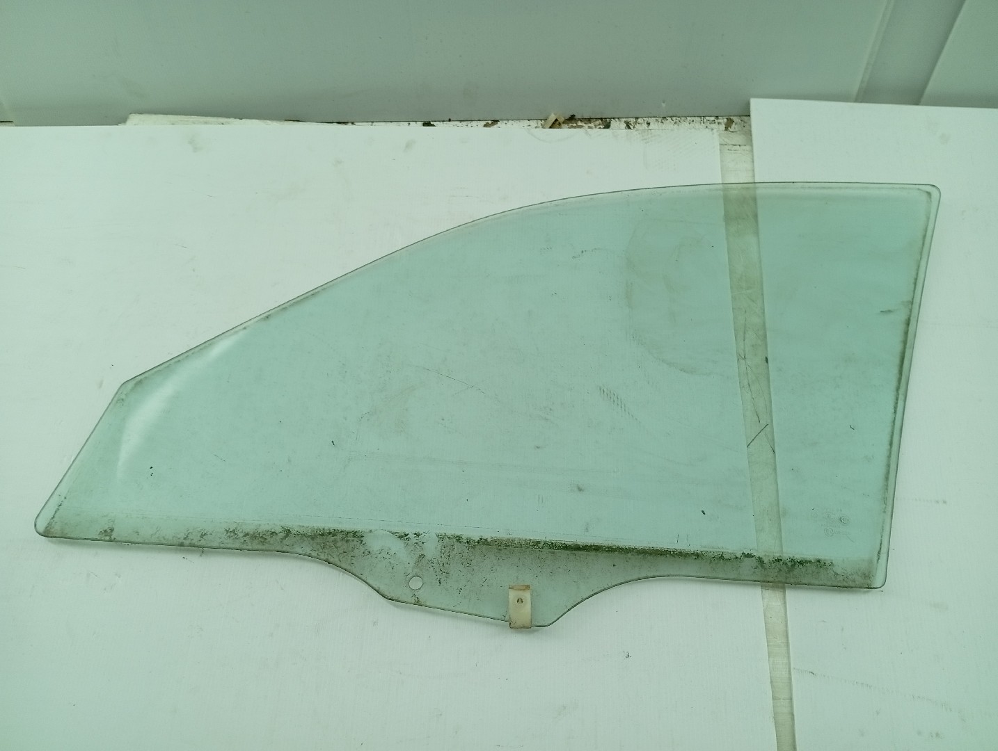 Vidro Porta Frente Direito MAZDA 626 V (GF) | 97 - 02 Imagem-2