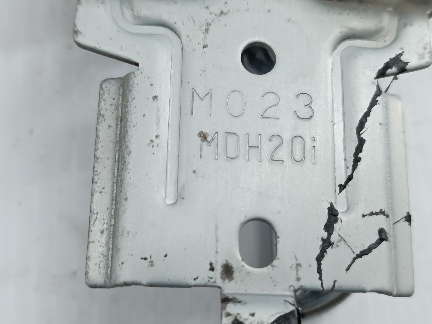 Puxador interior de porta traseira esquerda MAZDA 626 V (GF) | 97 - 02 Imagem-1