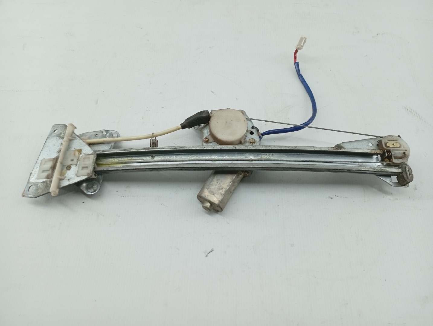 Motor e elevador de vidro frente direito MAZDA 626 V (GF) | 97 - 02 Imagem-2