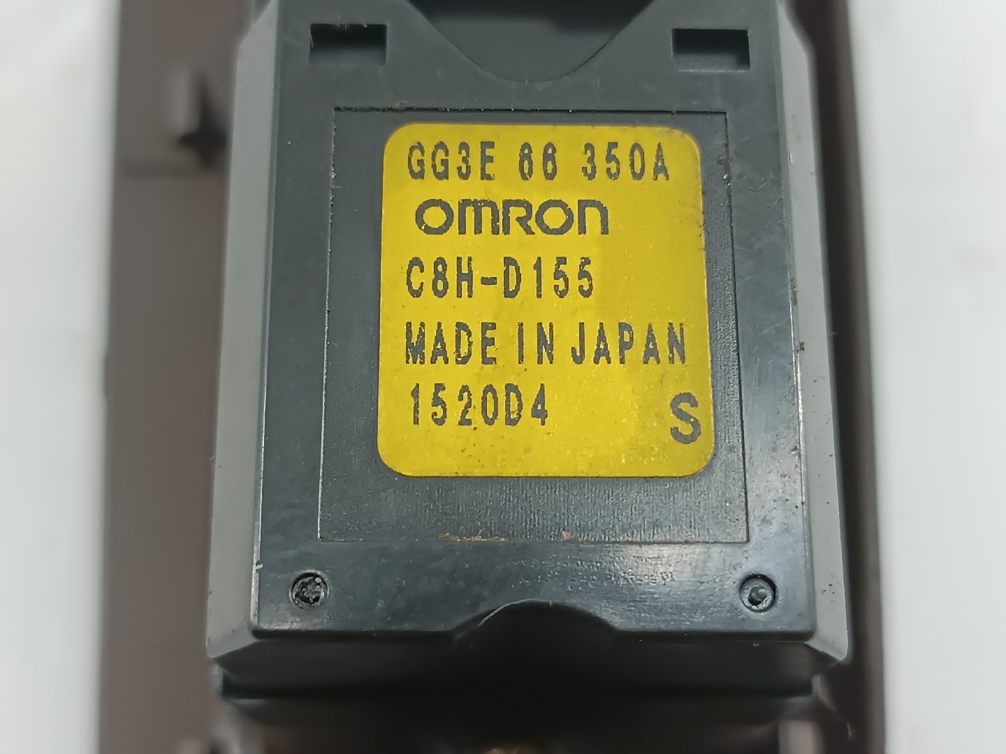 Comutador de vidro frente esquerdo MAZDA 626 V (GF) | 97 - 02 Imagem-1