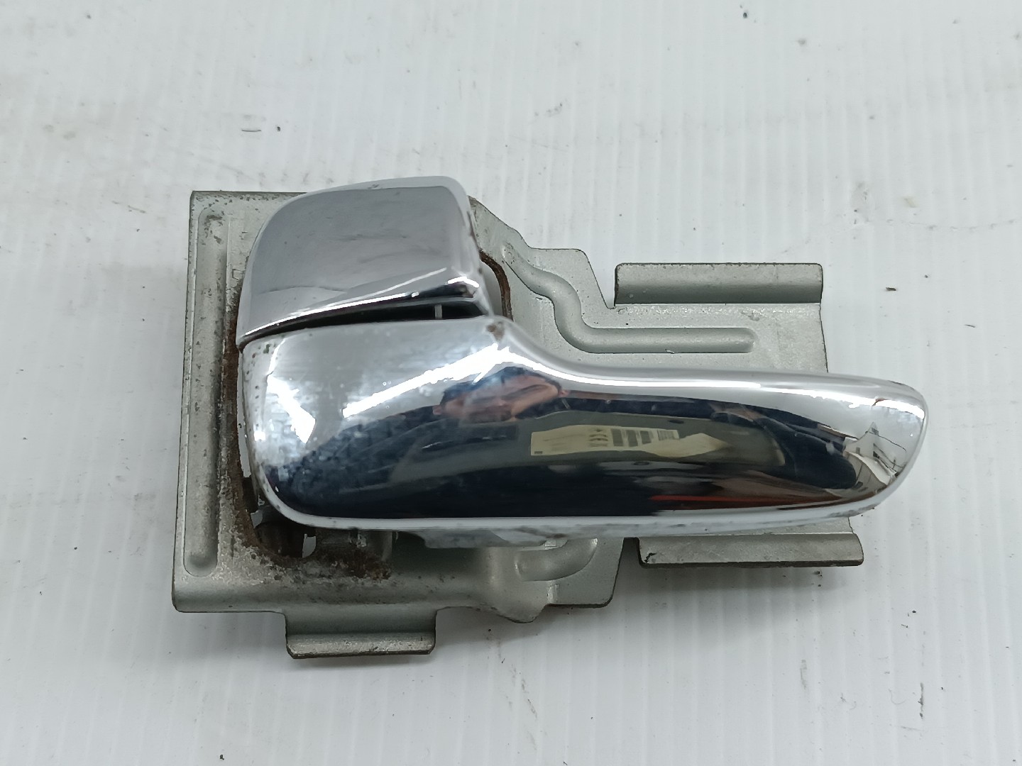 Puxador interior de porta frente esquerda MAZDA 626 V (GF) | 97 - 02 Imagem-4