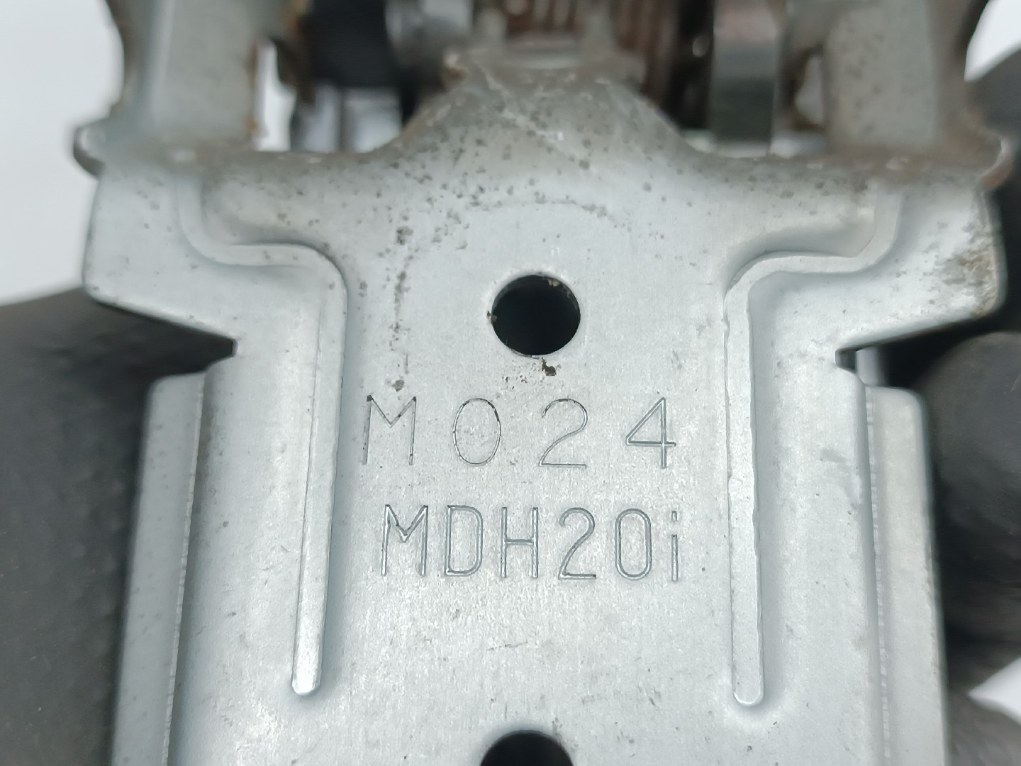 Puxador interior de porta frente esquerda MAZDA 626 V (GF) | 97 - 02 Imagem-3