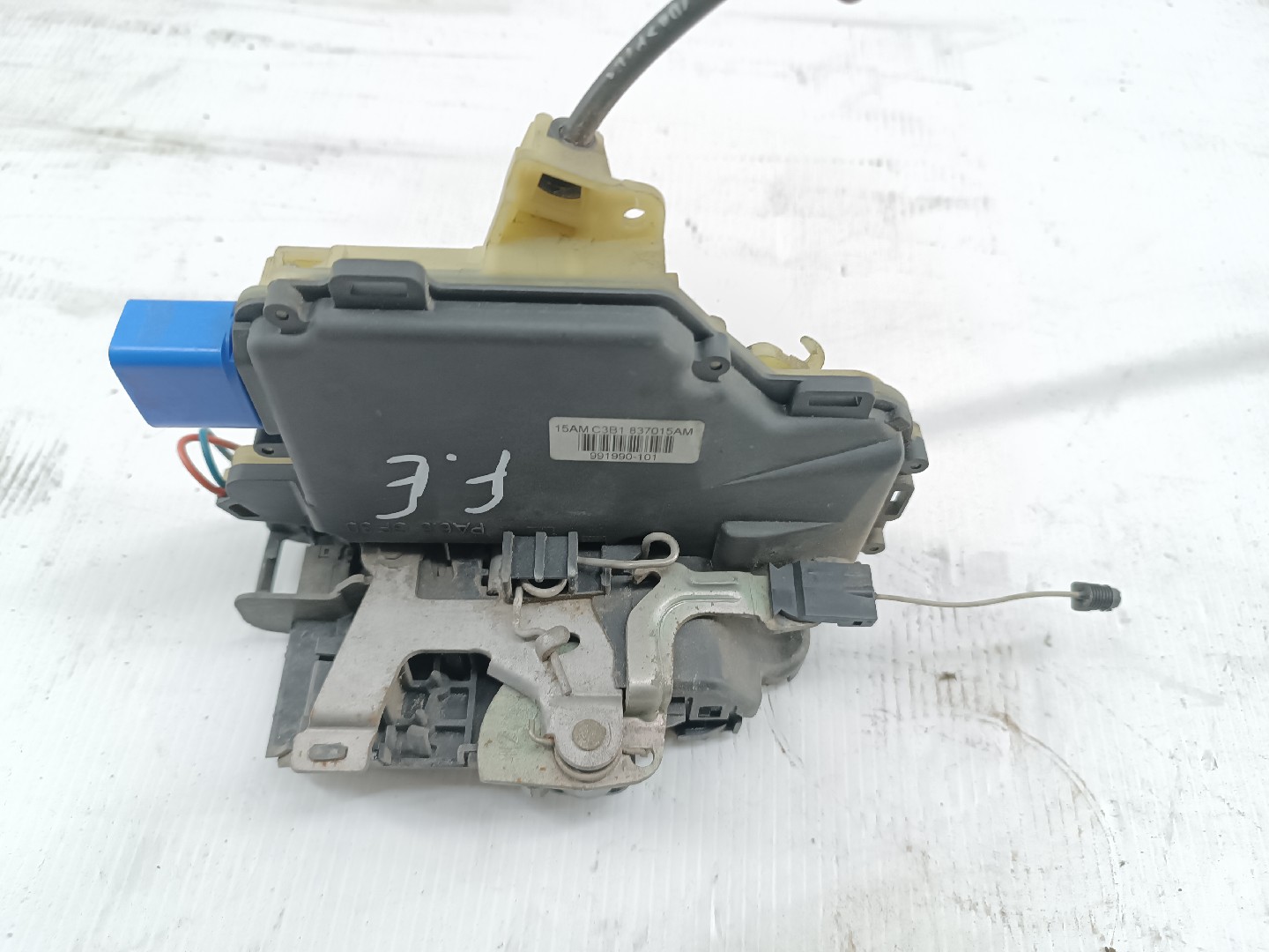 Fecho da Porta Frente Esquerdo SEAT IBIZA III (6L1) | 02 - 09 Imagem-1