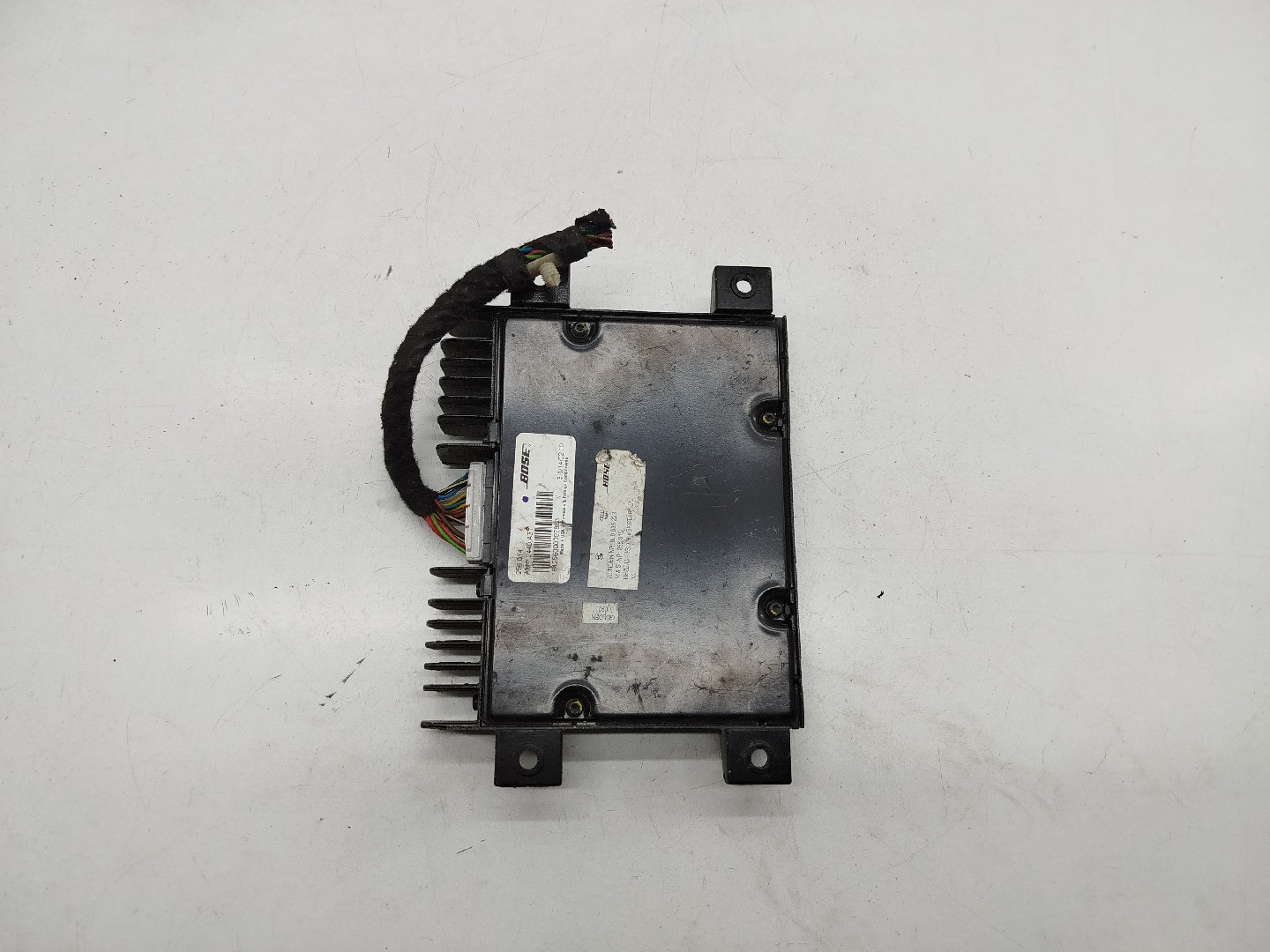 Amplificador de som AUDI A3 (8L1) | 96 - 06 Imagem-1