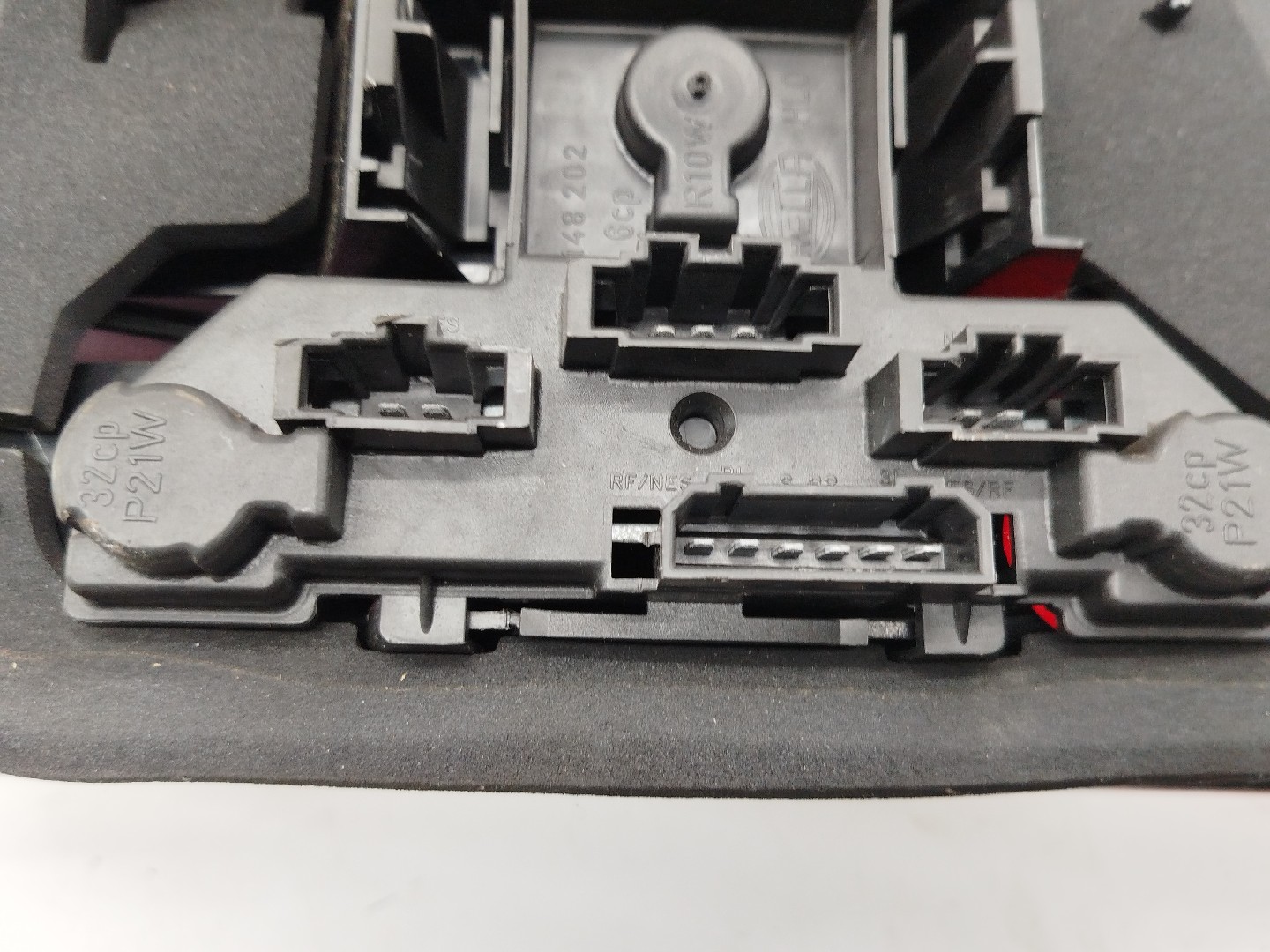 Farolim Stop Esquerdo VOLKSWAGEN GOLF IV (1J1) | 97 - 07 Imagem-3